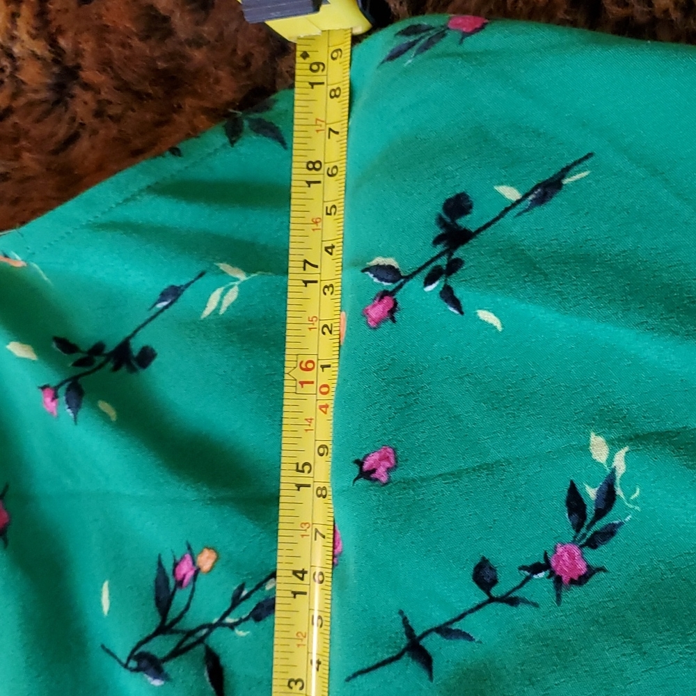 Afrm women floral green sleeveless top - Picture 6 of 7